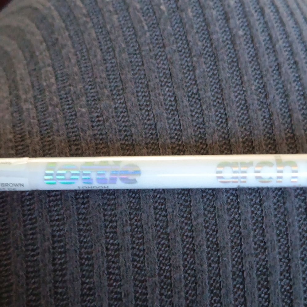 Lottie Arch Rival Dark Brown Eye Pencil